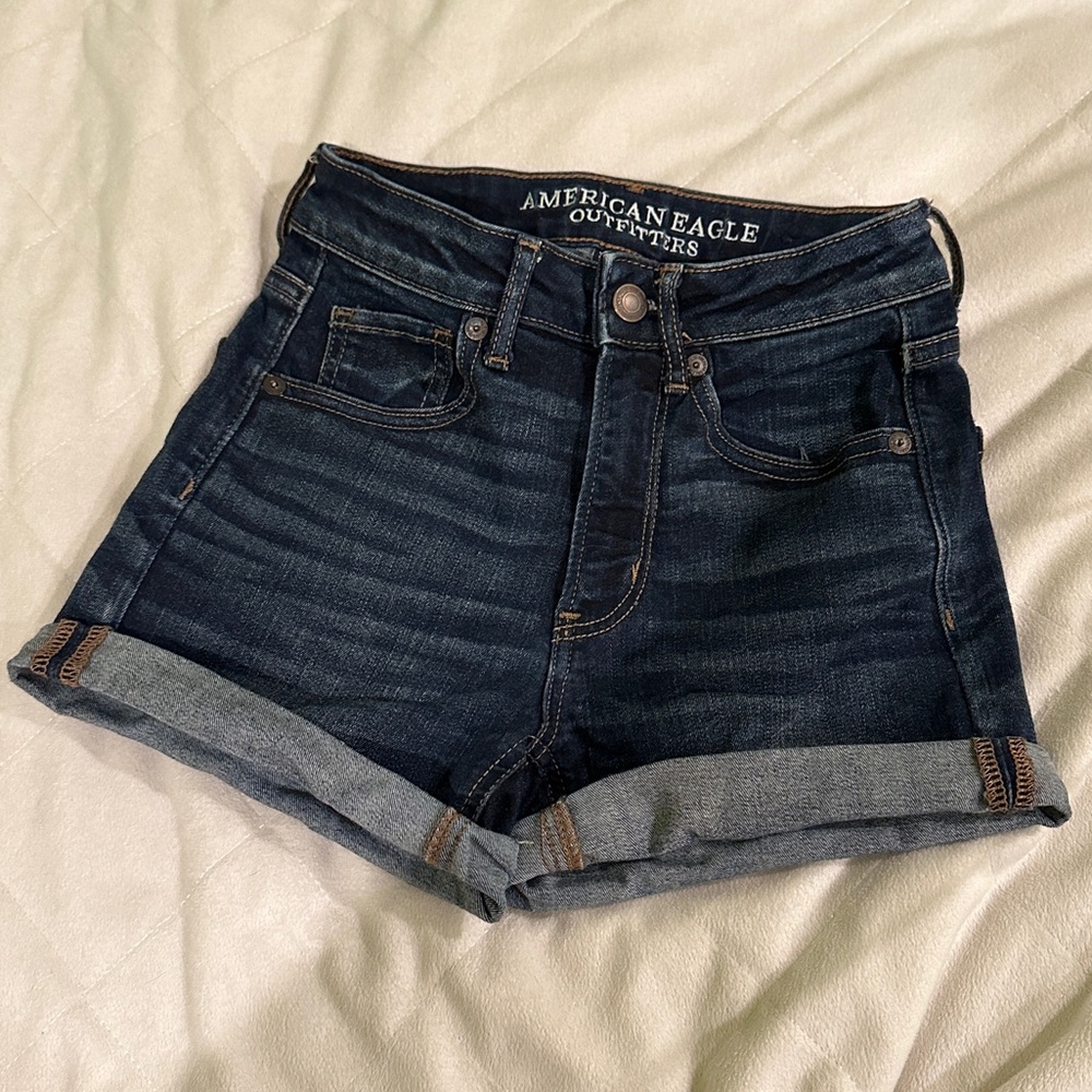 American Eagle Outfitters Super High Rise Shortie size 00